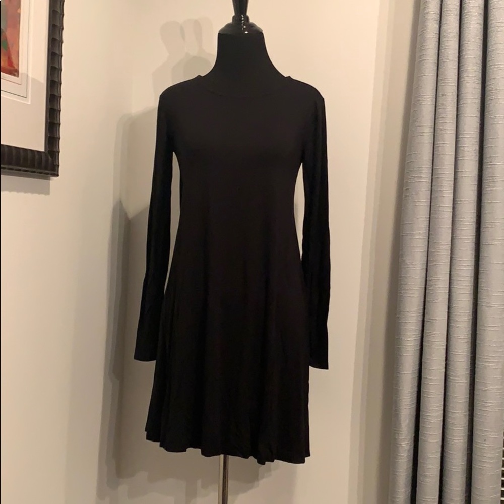 Old Navy black dress